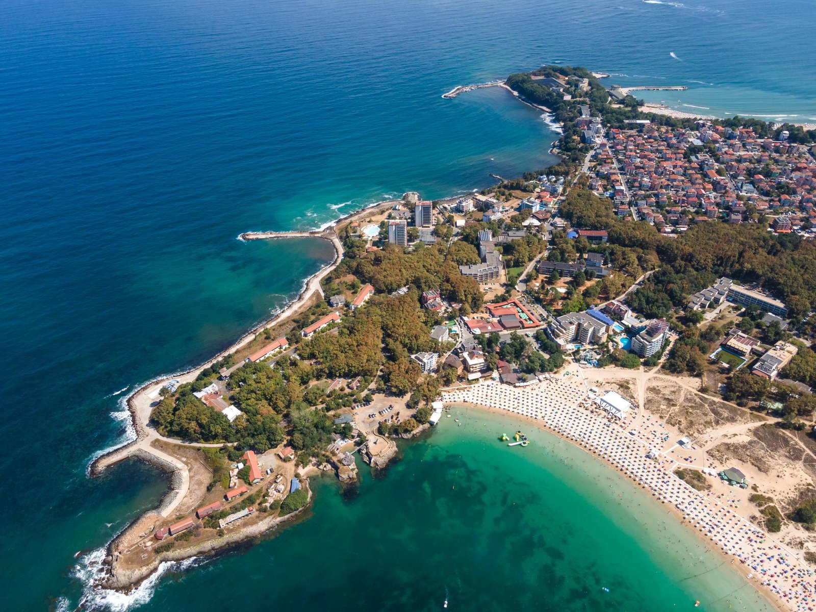 Златна възраст 55+ и приятели: Слънчеви дни и морско спокойствие в Китен - Image 2