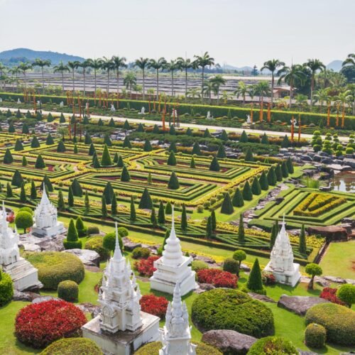 utPuzIwESS_upnz5Pc7i_FfR17GI82VaouYBWwZJ93mznWvXElAps6goliicpiKF-wA4WIXNhOj3WsXNTnWwKnr7Qpjsa5lHcN6W_8C8O3A Златните храмове на Сиам и Тюркоазеният бряг на Патая: 5★ Лукс в Тайланд 👑💎